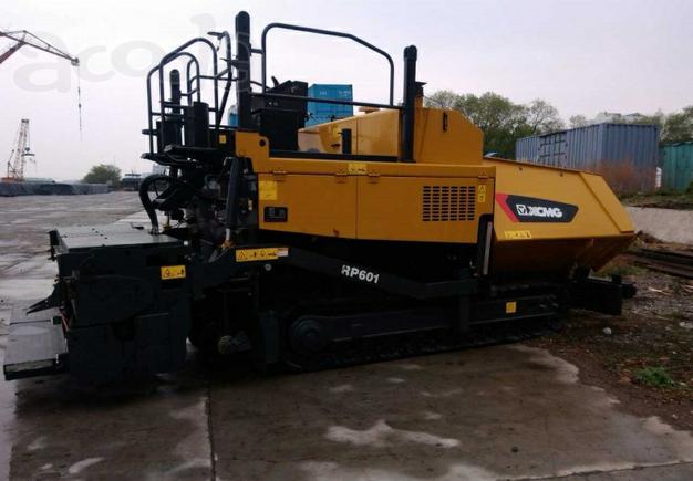 Асфальтоукладчик XCMG RP601