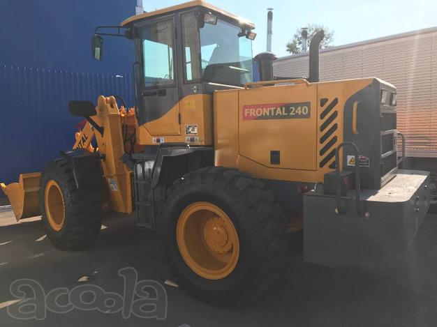 Продам фронтальный погрузчик Frontal 240 в Красноярске