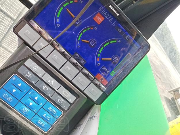 Продам гусеничный экскаватор Komatsu PC200-8M0